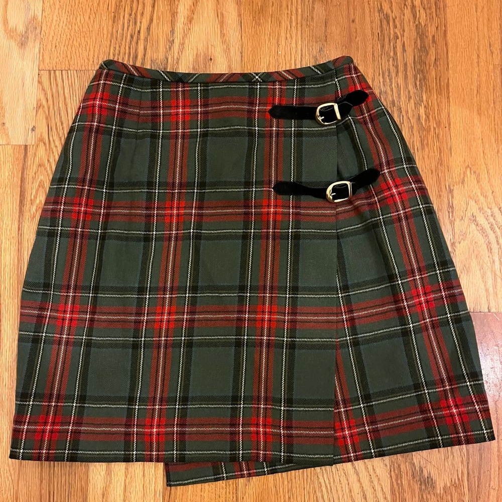 Plaid Tartan Skirt with Buckle Accents